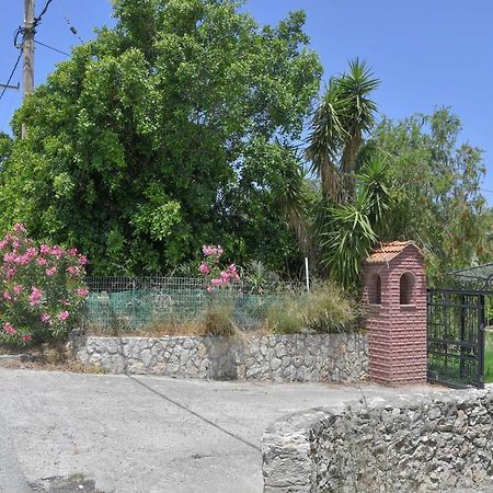 Вілла The Olive Garden House Харакі Екстер'єр фото