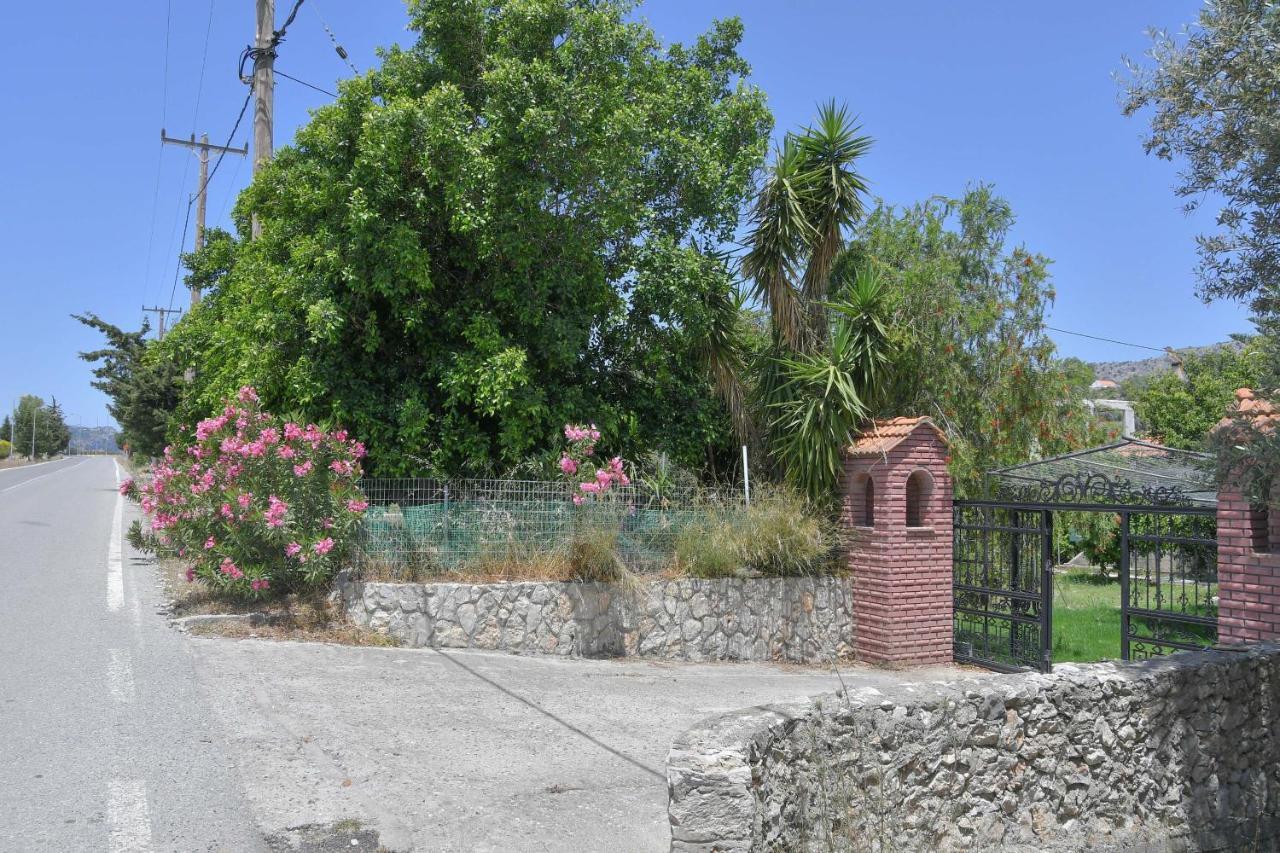 Вілла The Olive Garden House Харакі Екстер'єр фото